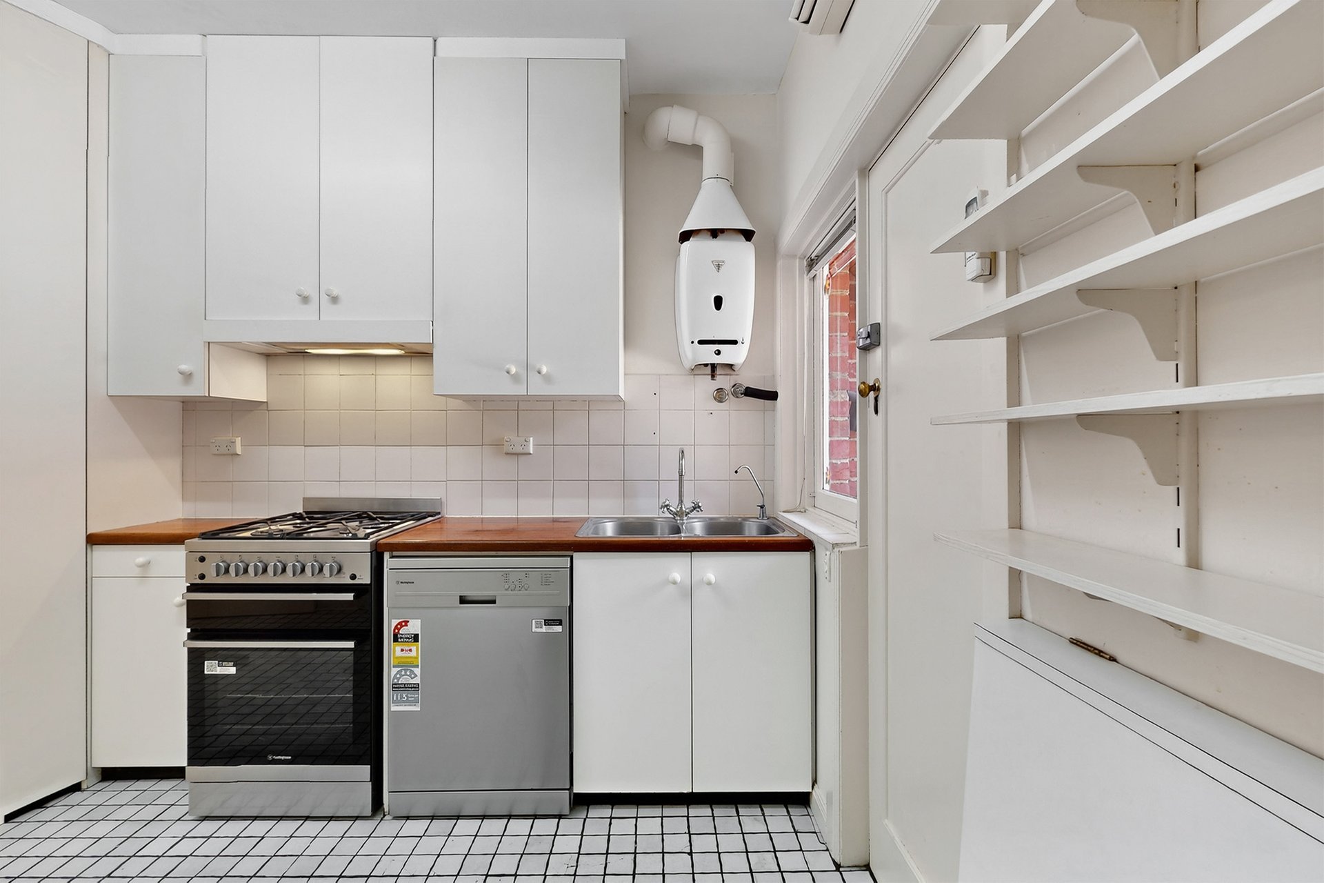 1/2 Glenarm Road, Glen Iris image 4