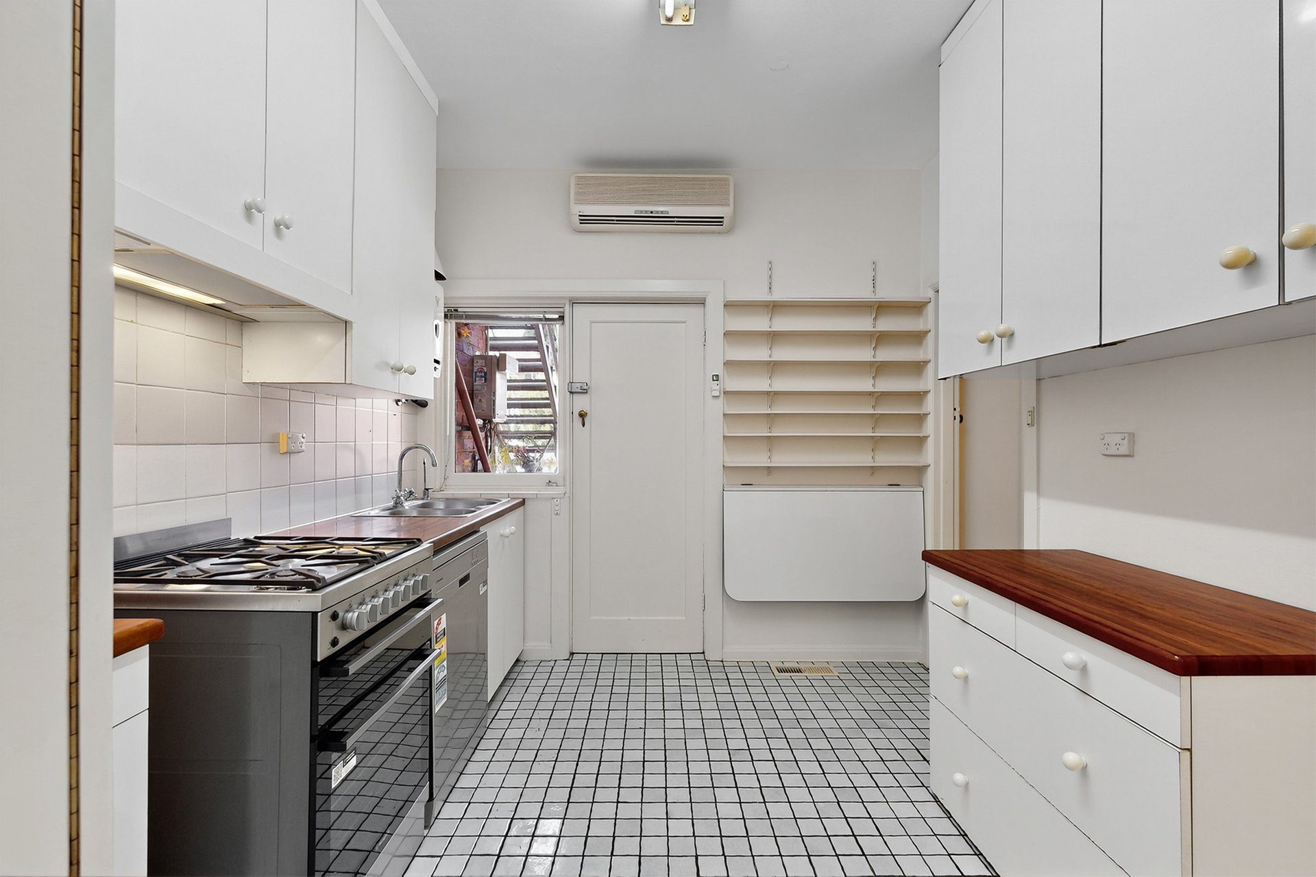 1/2 Glenarm Road, Glen Iris image 5