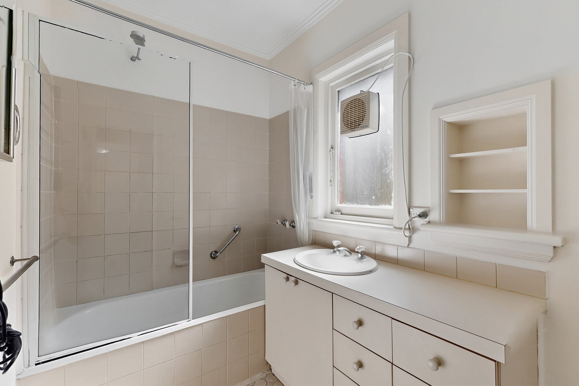 1/2 Glenarm Road, Glen Iris image 9