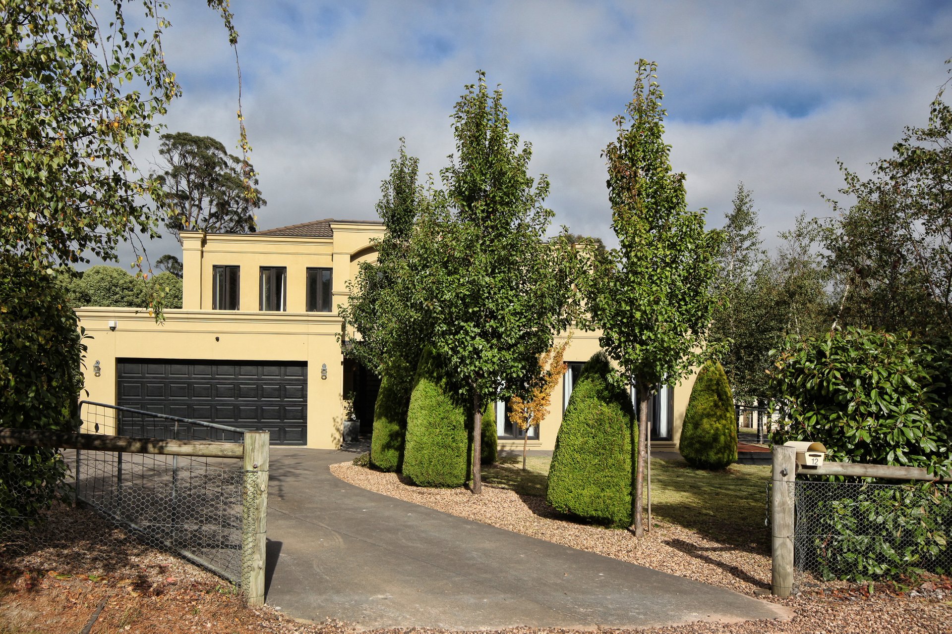 Property Gallery Thumbnail 24