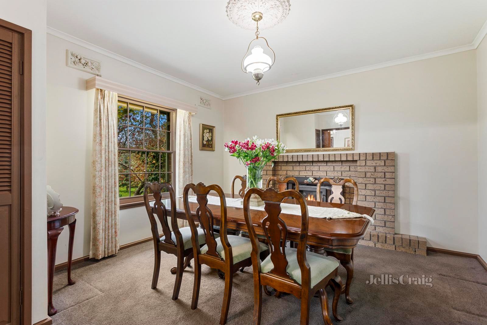 12 Goldies Lane, Woodend image 4