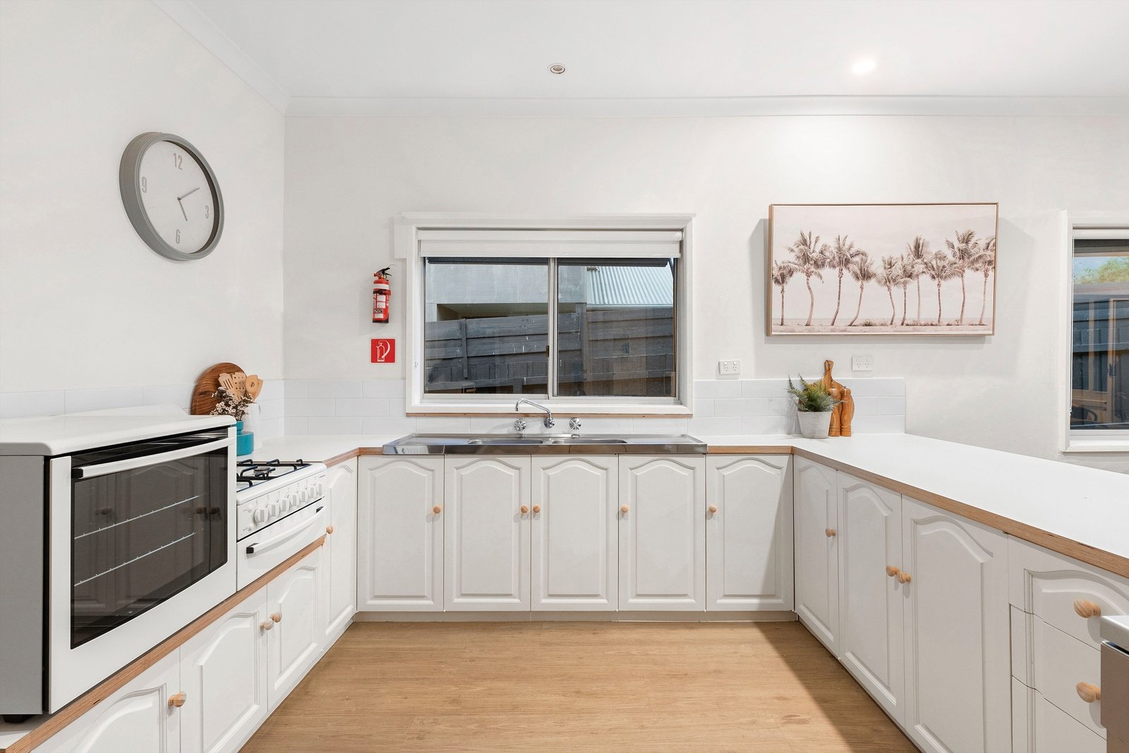 Property Gallery Thumbnail 7