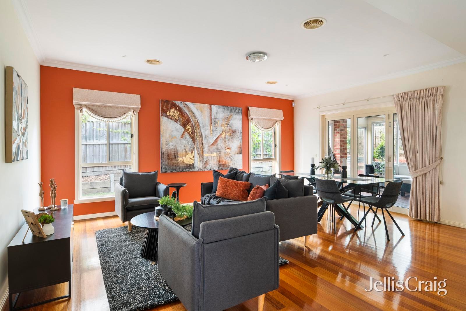 12 Gonella Crescent, Bundoora image 3