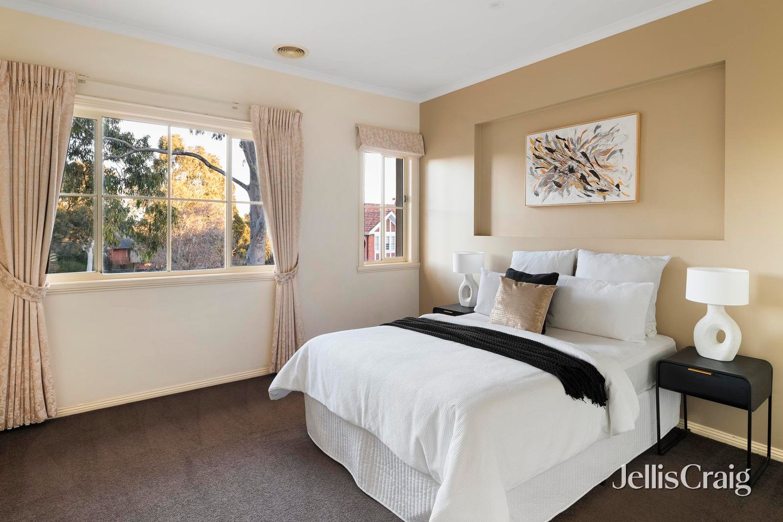 12 Gonella Crescent, Bundoora image 16
