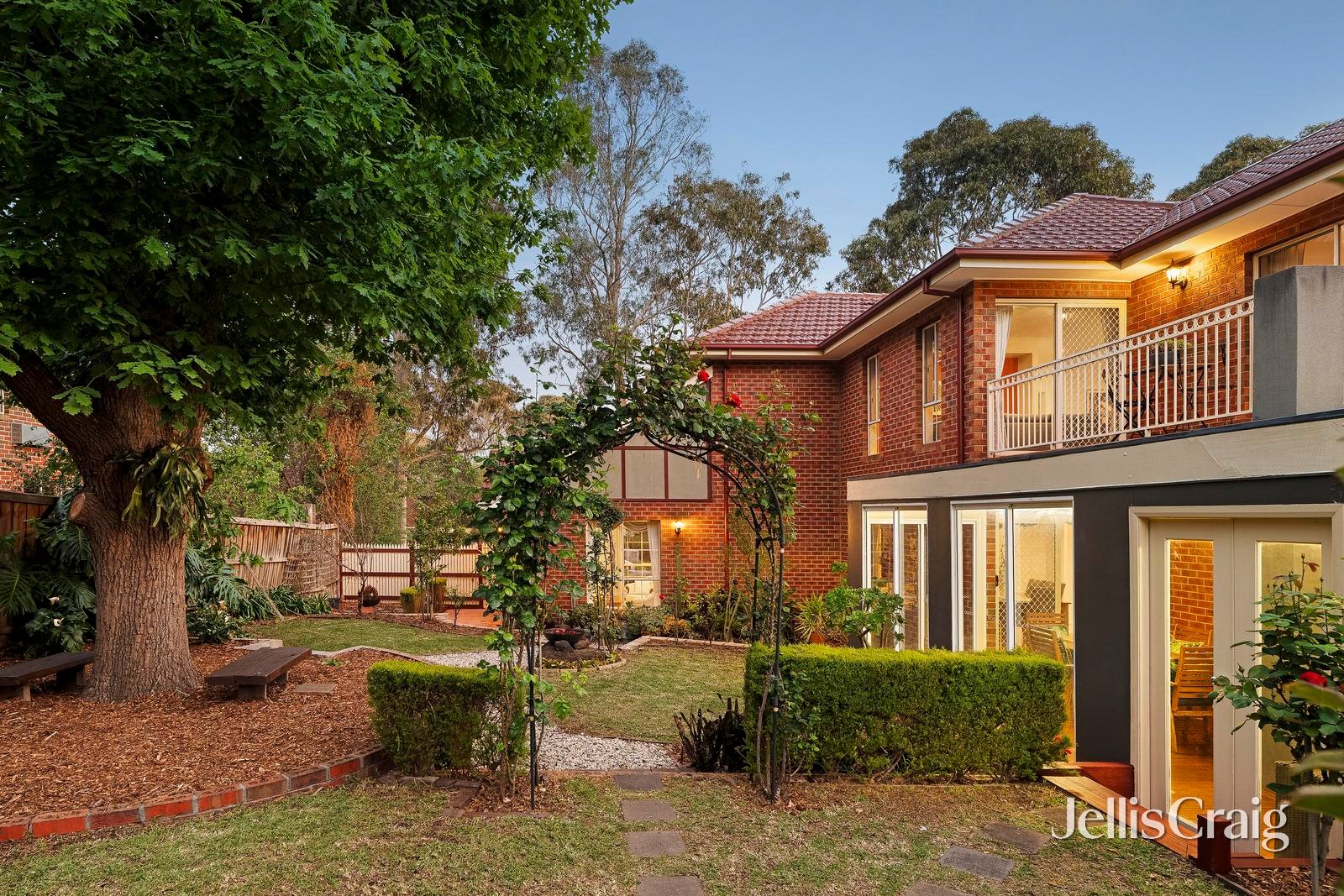 12 Gonella Crescent, Bundoora image 20