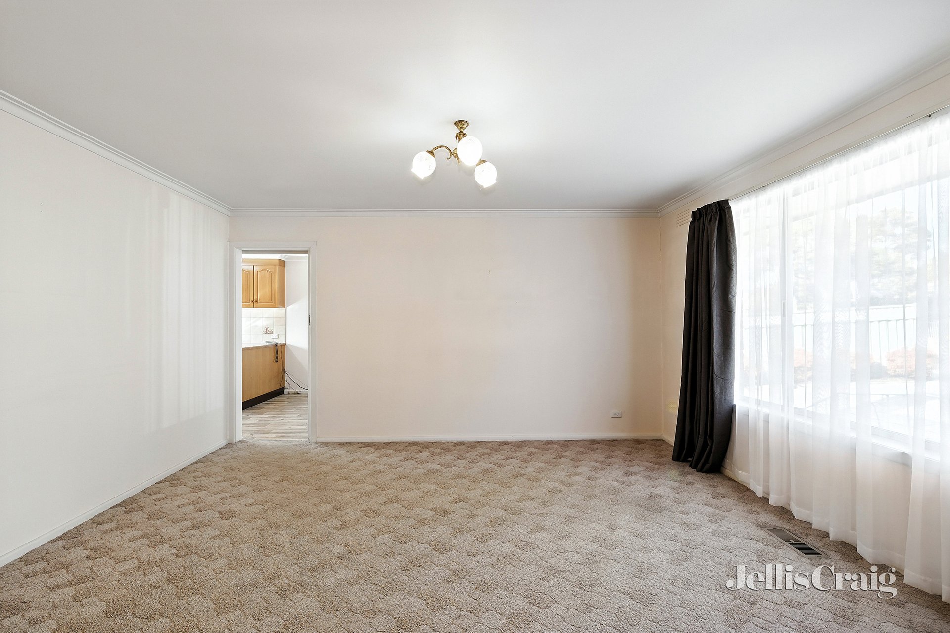 12 Grace Street, Watsonia image 3