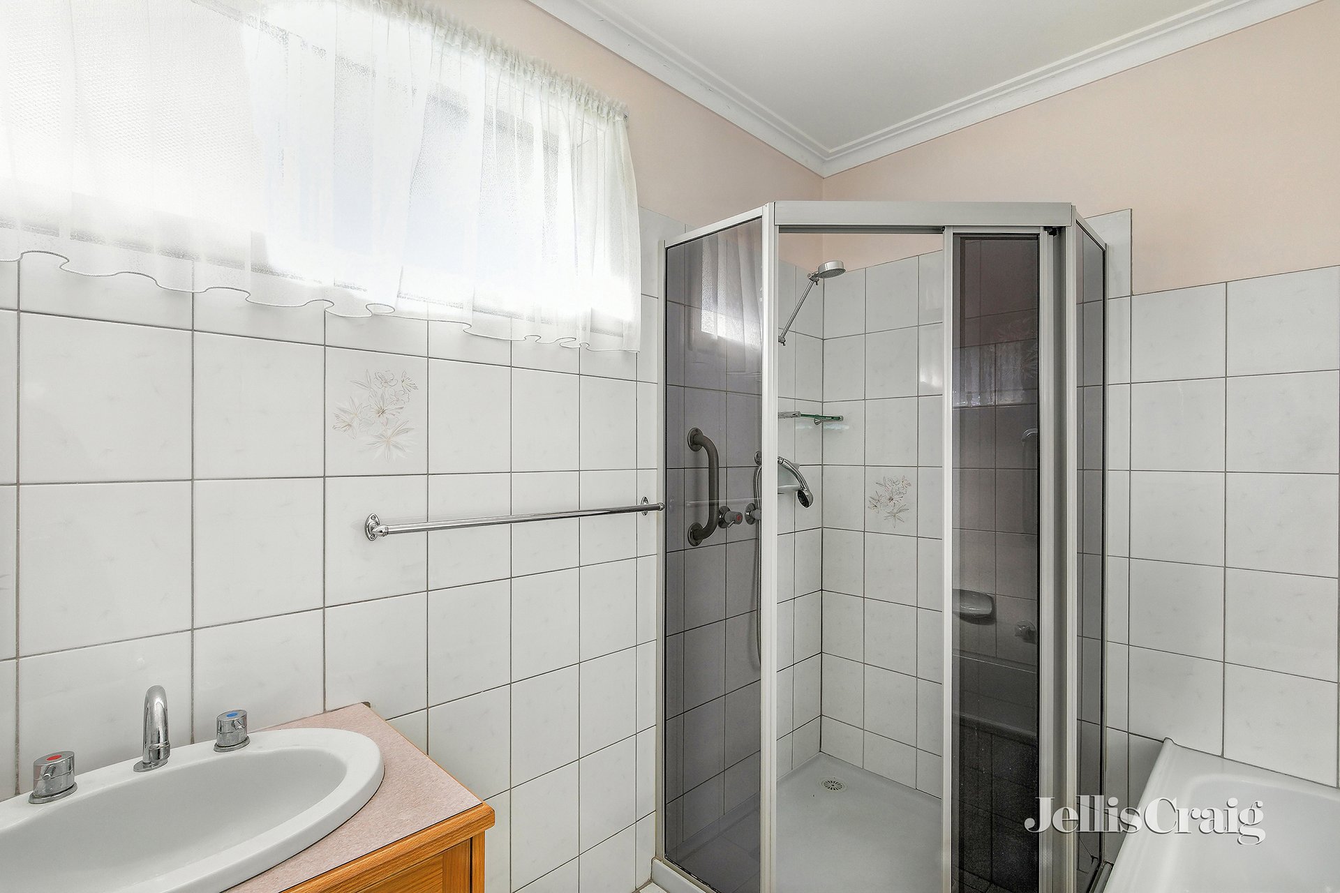 12 Grace Street, Watsonia image 8