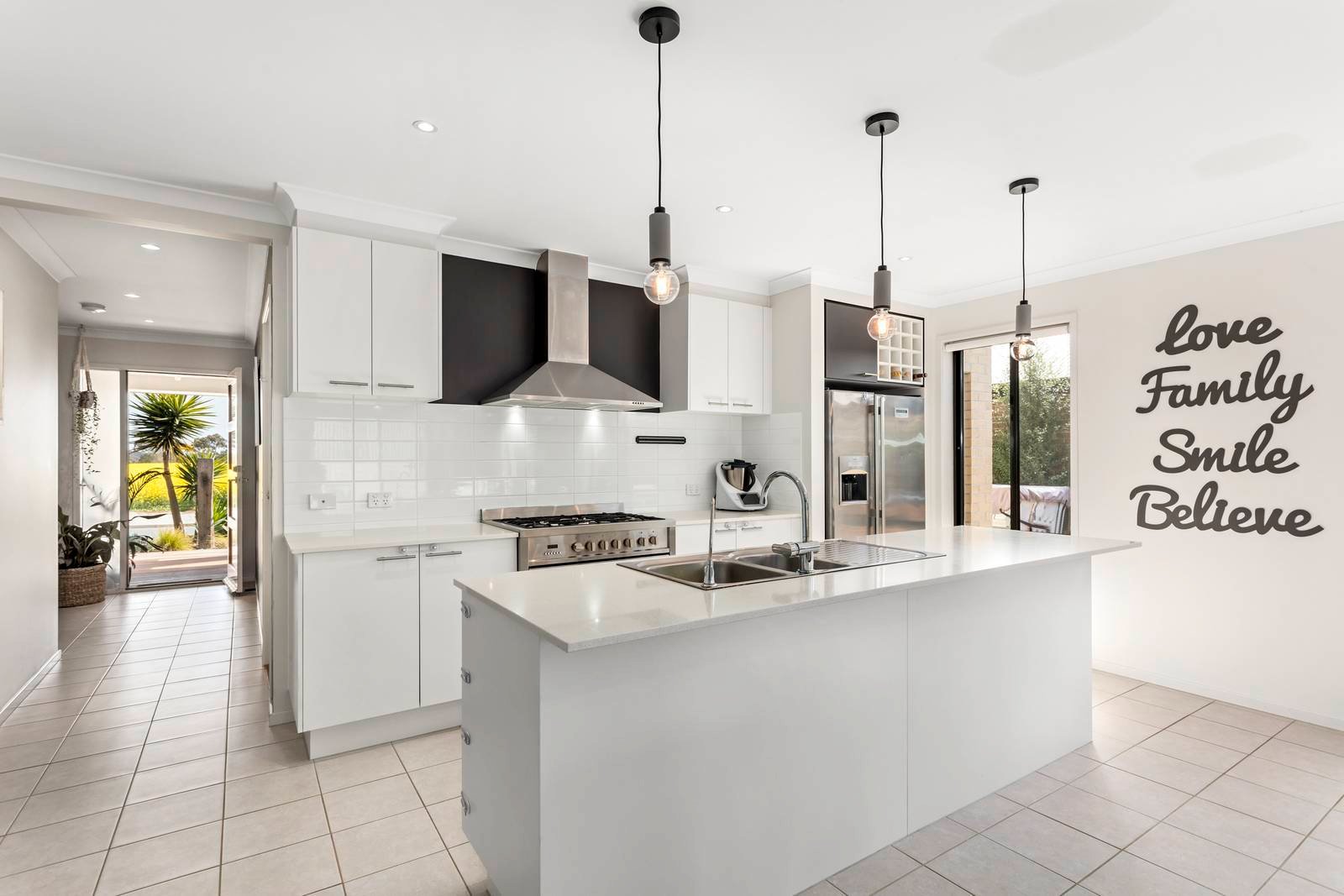 Property Gallery Thumbnail 4
