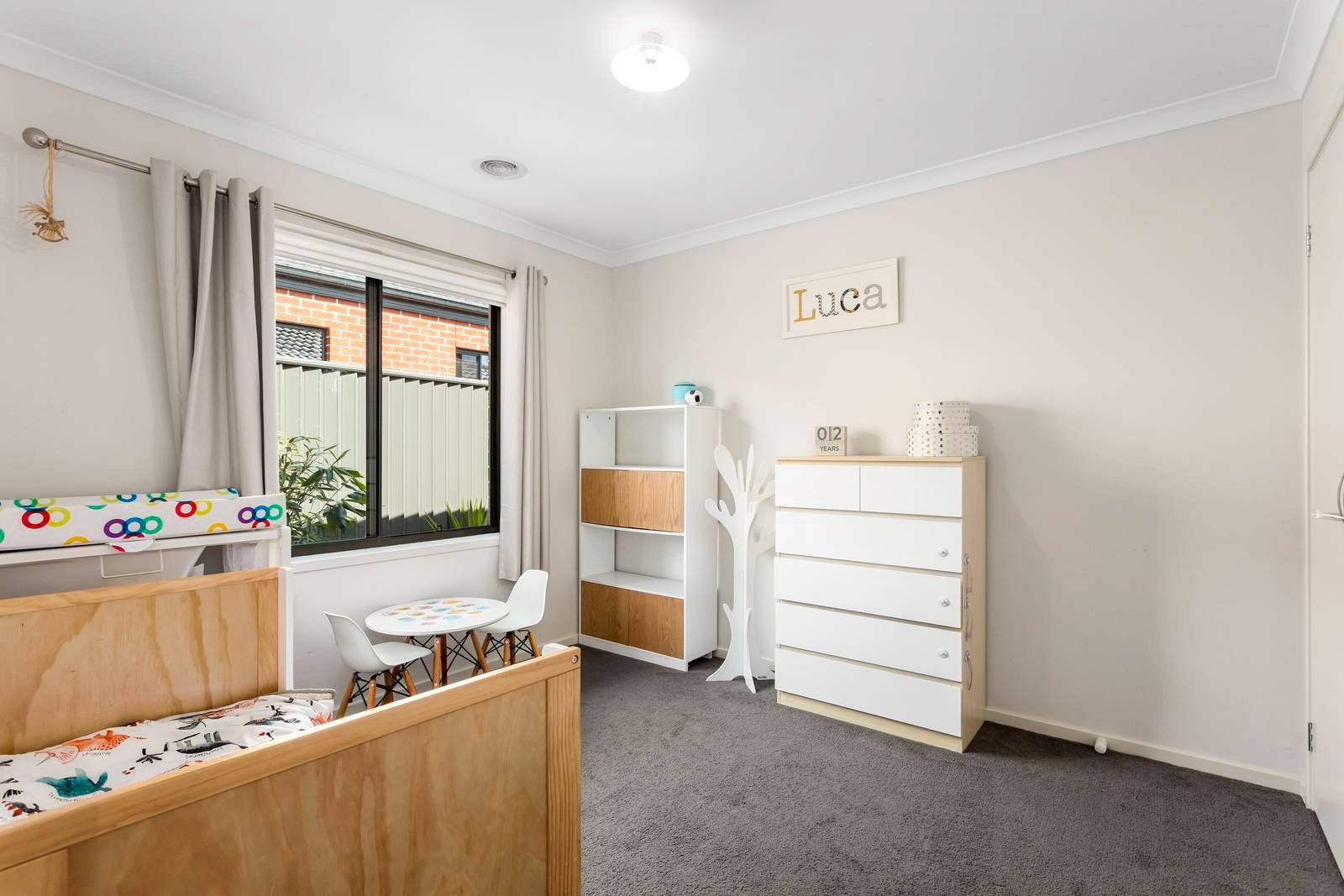 Property Gallery Thumbnail 11
