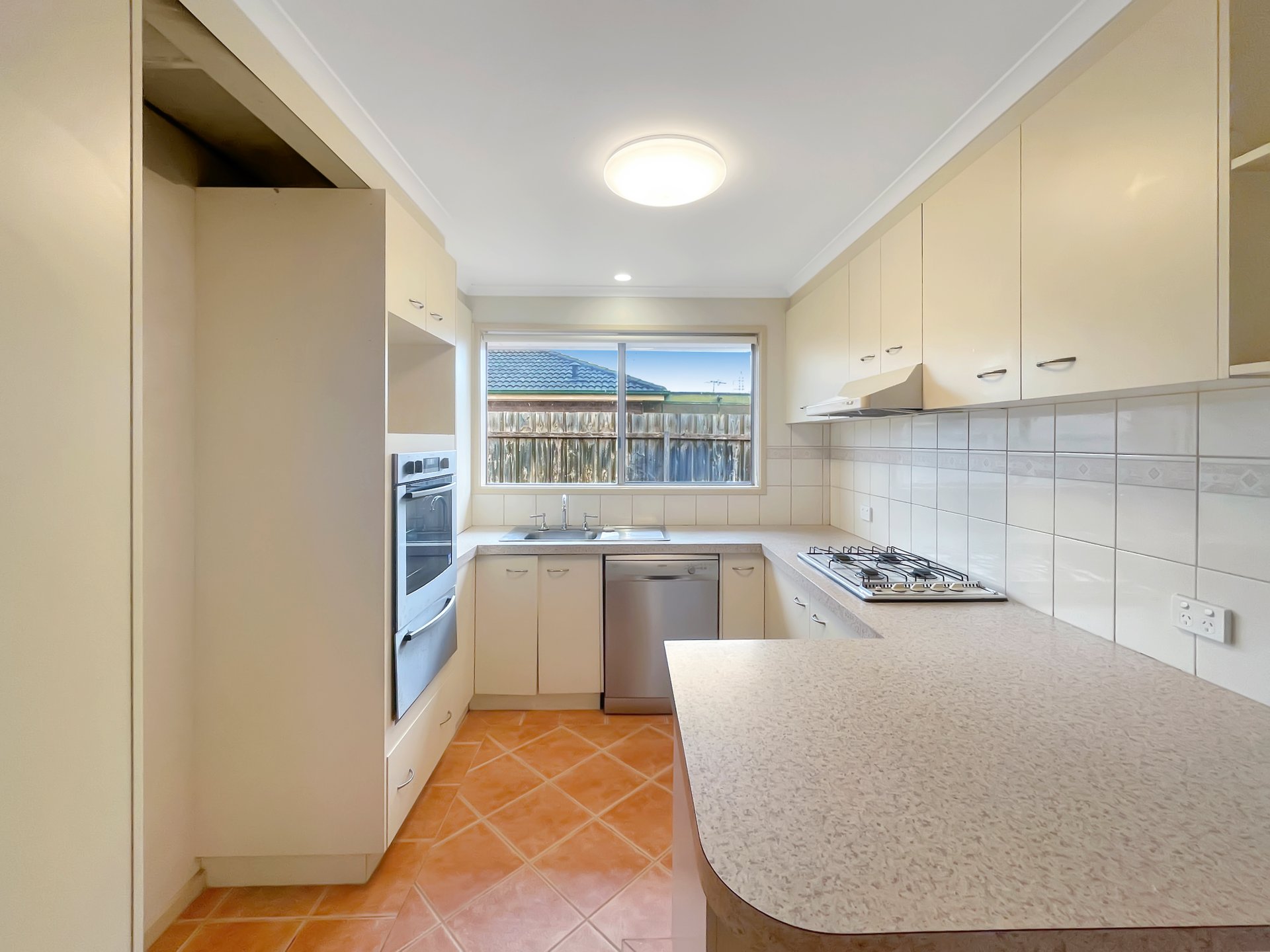 12 Greenville Drive, Grovedale image 3