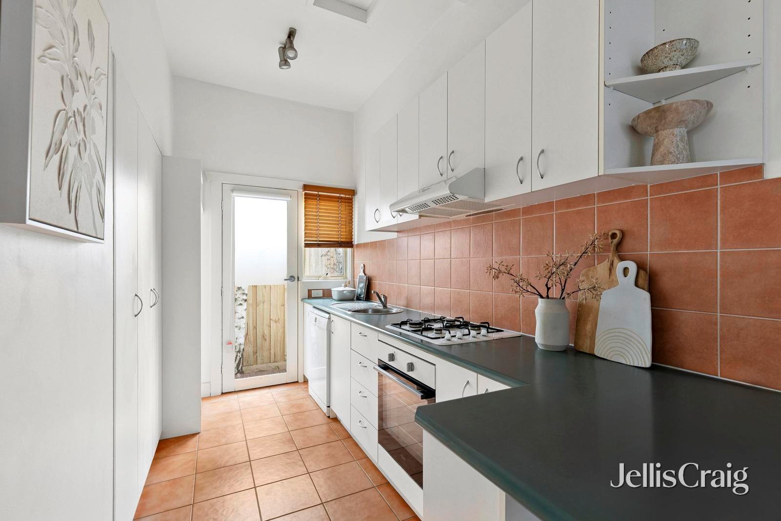 12 Grey Street, East&nbsp;Geelong image 4
