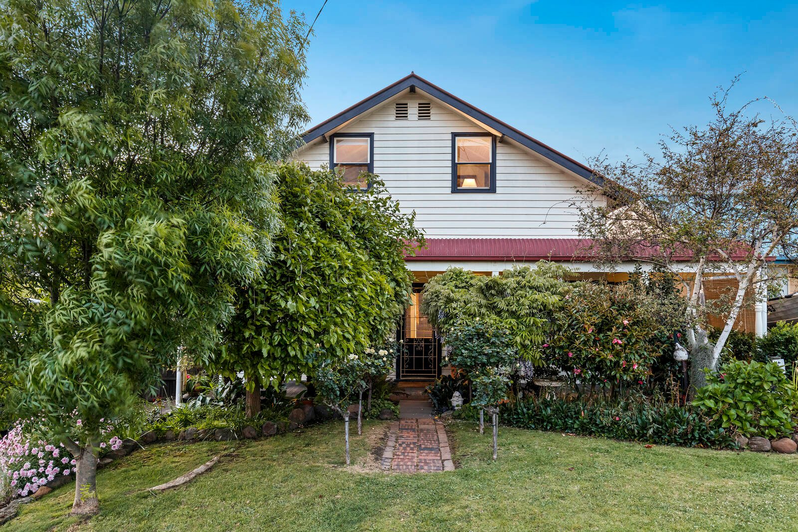 Property Gallery - Main Image