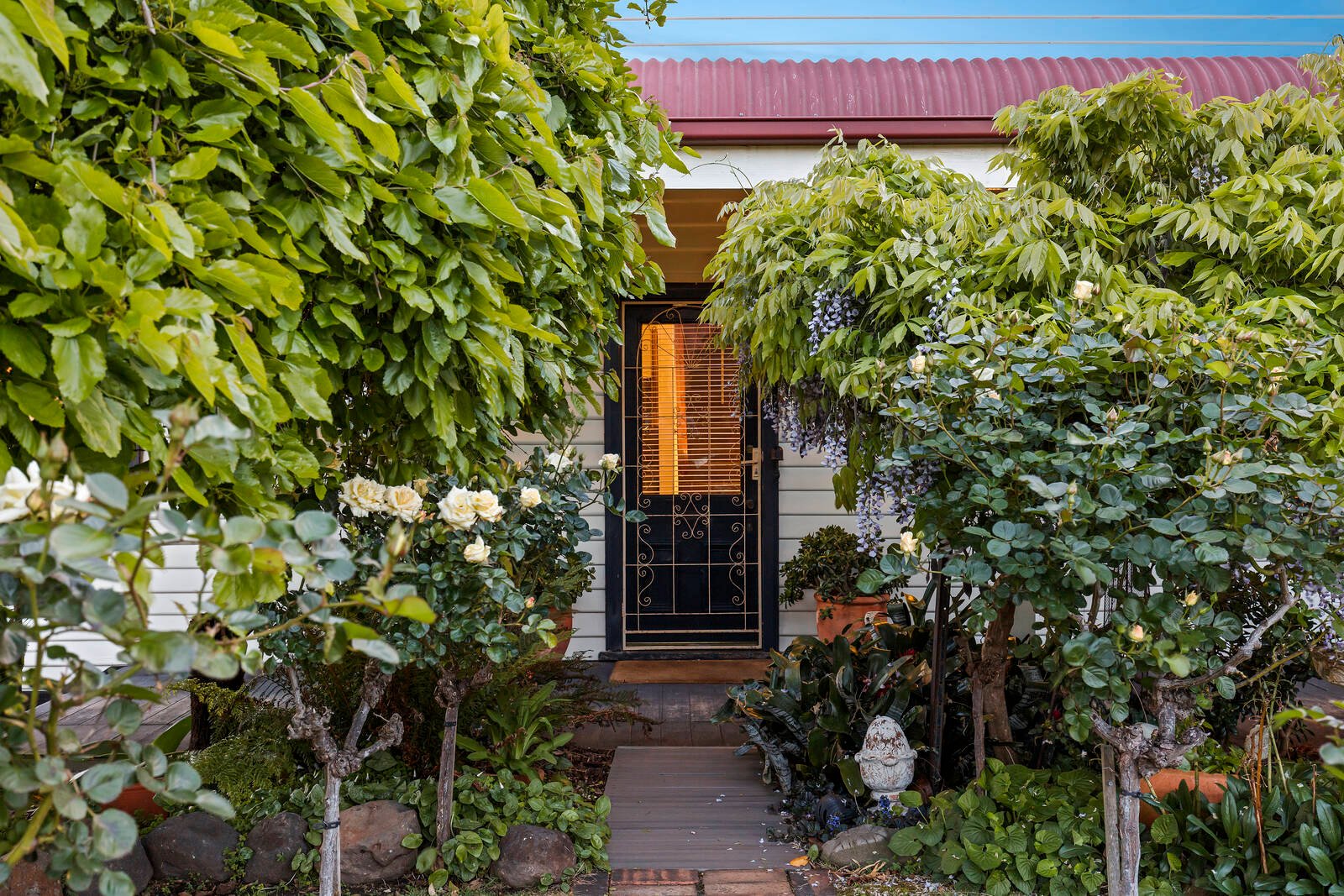 Property Gallery Thumbnail 2