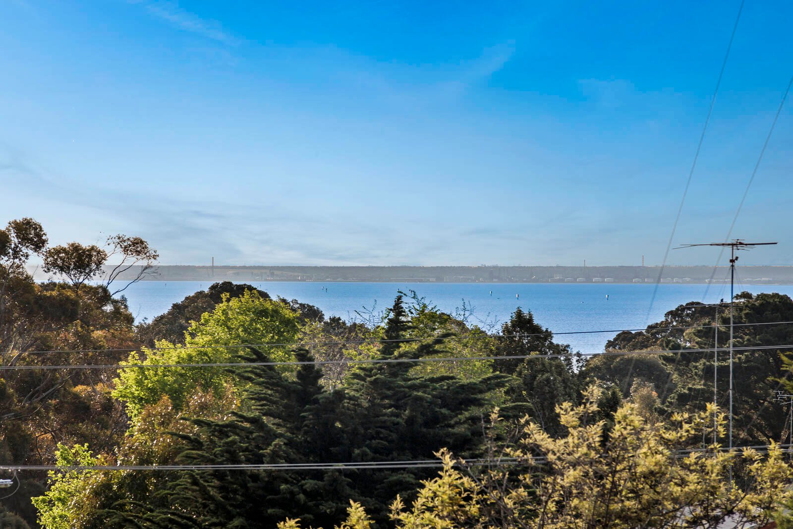 Property Gallery Thumbnail 6