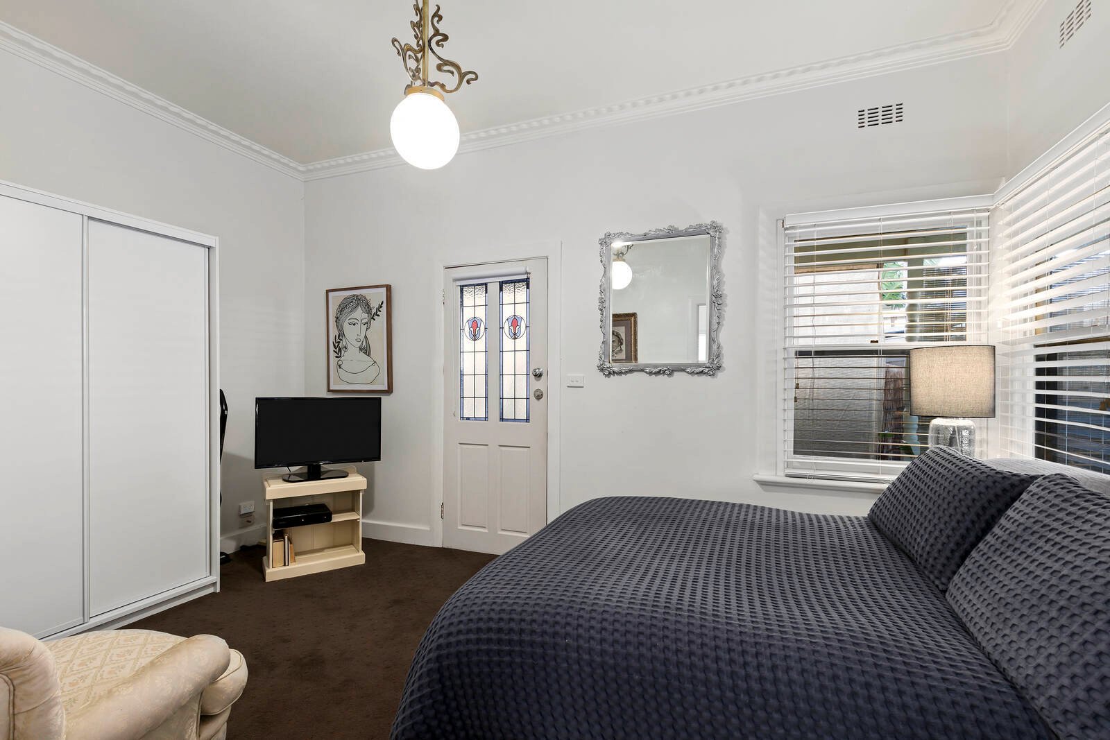 Property Gallery Thumbnail 9