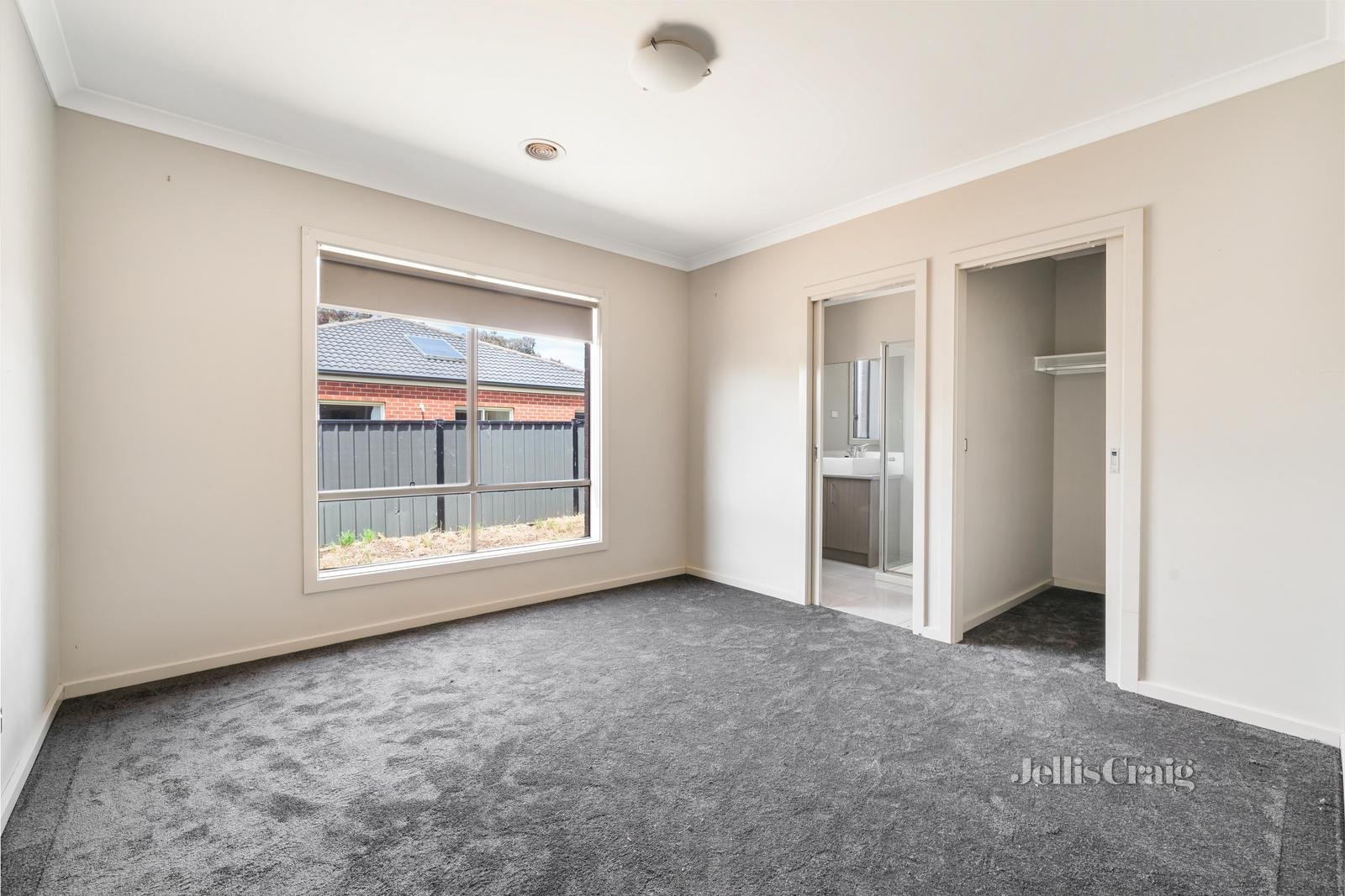 12 Gunther Way, Wollert image 4