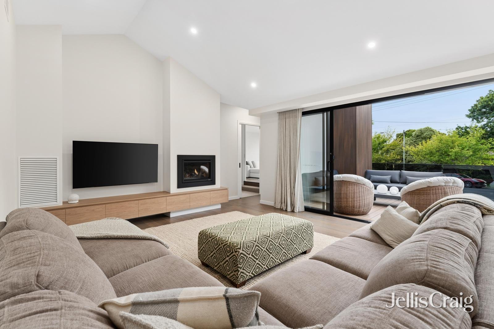 12 Haddon Street, Lake&nbsp;Wendouree image 4