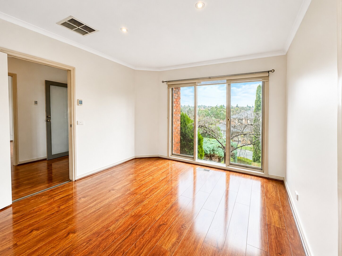 12 Hailey Court, Templestowe image 5