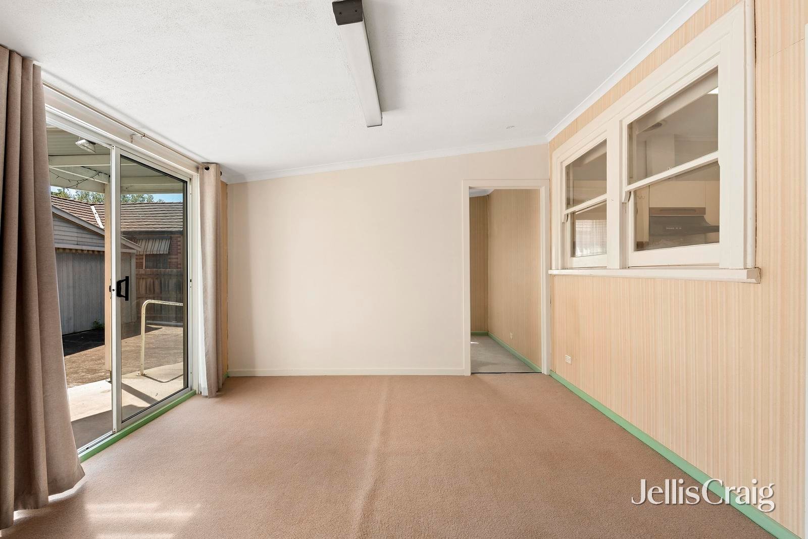 12 Haldane Road, Niddrie image 6