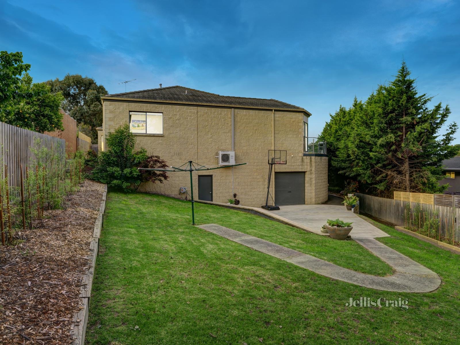 12 Halsbury Court, St Helena image 13