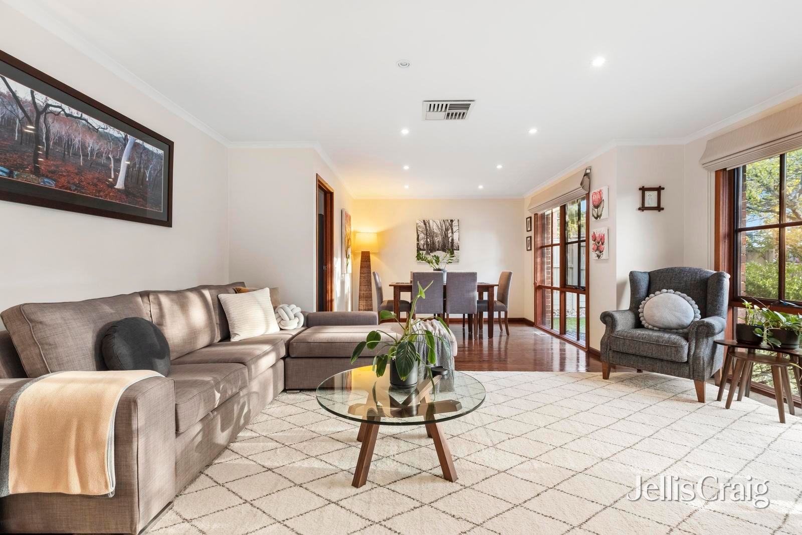 1/2 Hammence Street, Glen&nbsp;Waverley image 2