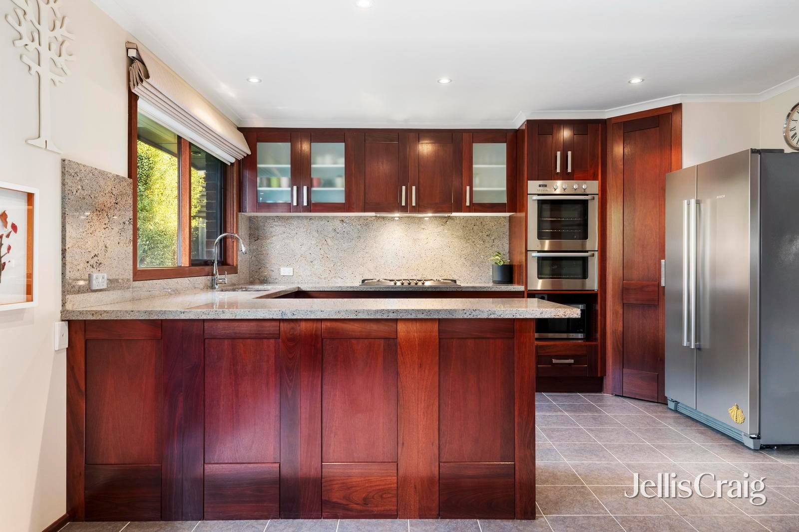 1/2 Hammence Street, Glen&nbsp;Waverley image 9