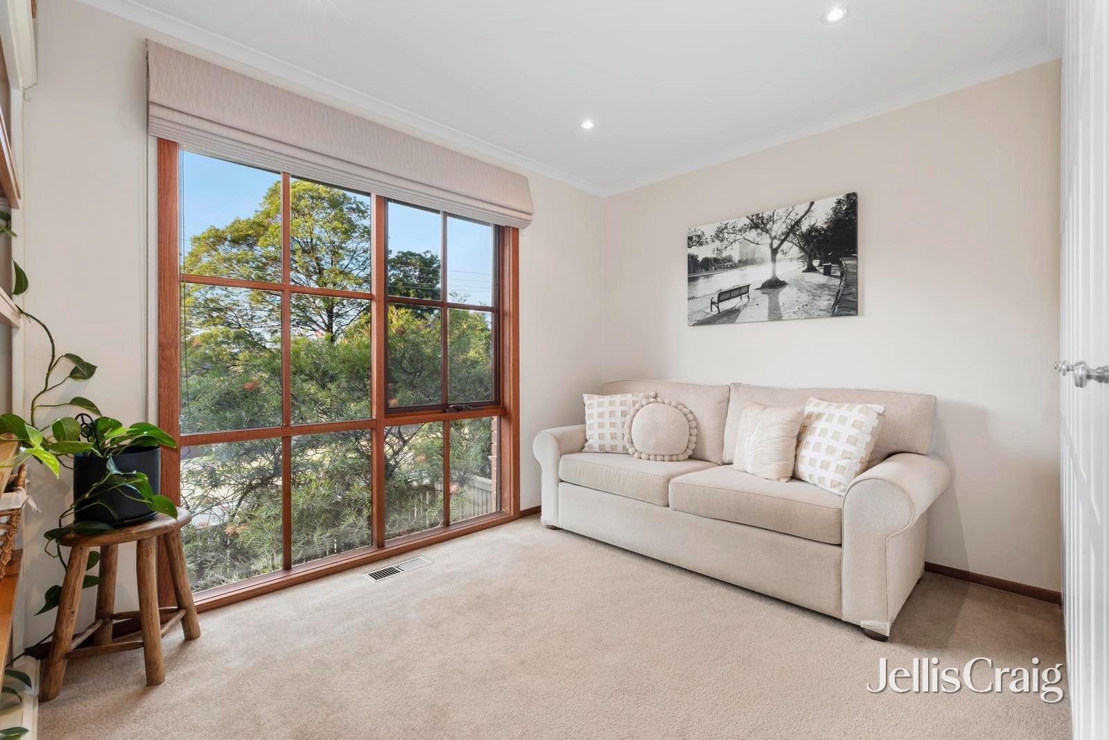 1/2 Hammence Street, Glen&nbsp;Waverley image 13