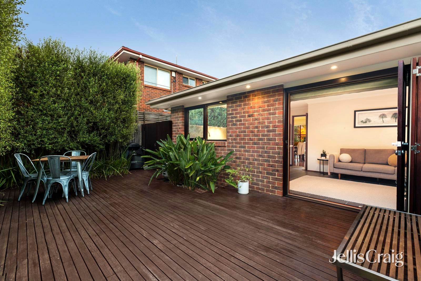 1/2 Hammence Street, Glen&nbsp;Waverley image 18