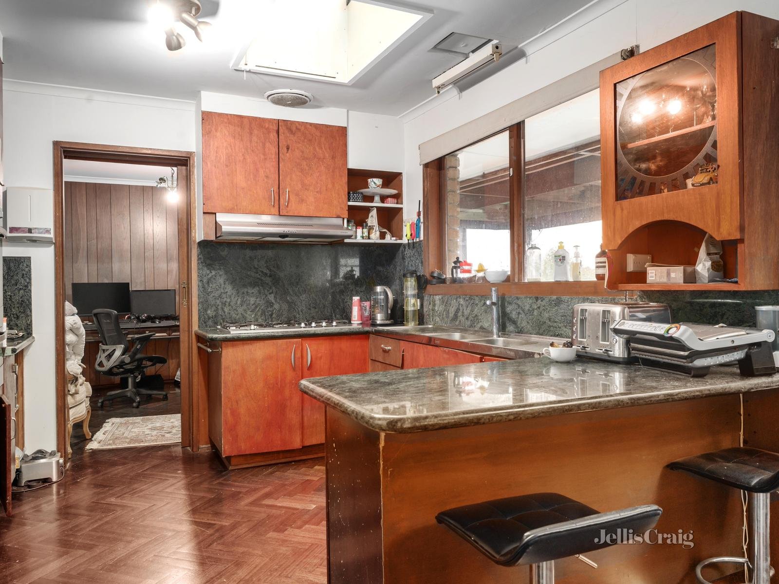 12 Harcourt Street, Doncaster image 3