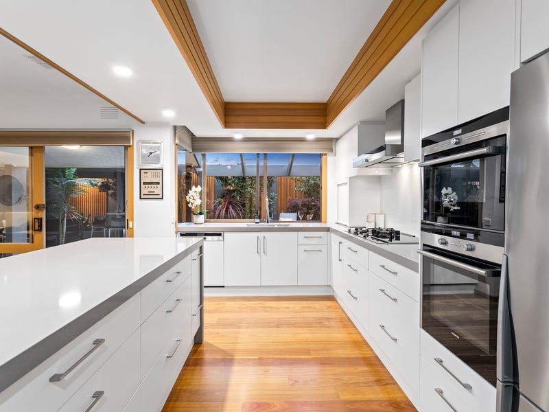 Property Gallery Thumbnail 8