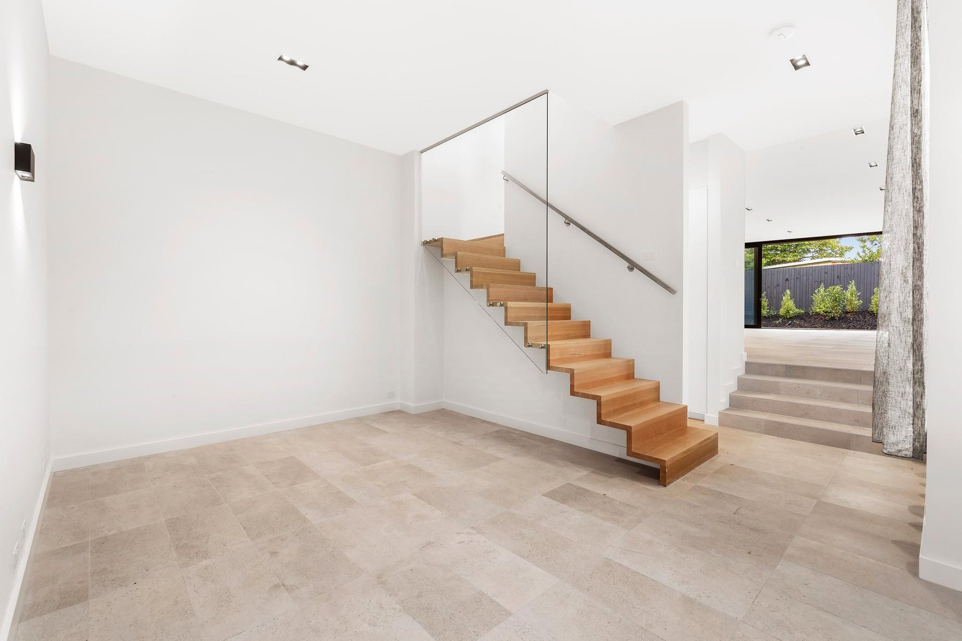 12 Heysham Way, Templestowe image 6