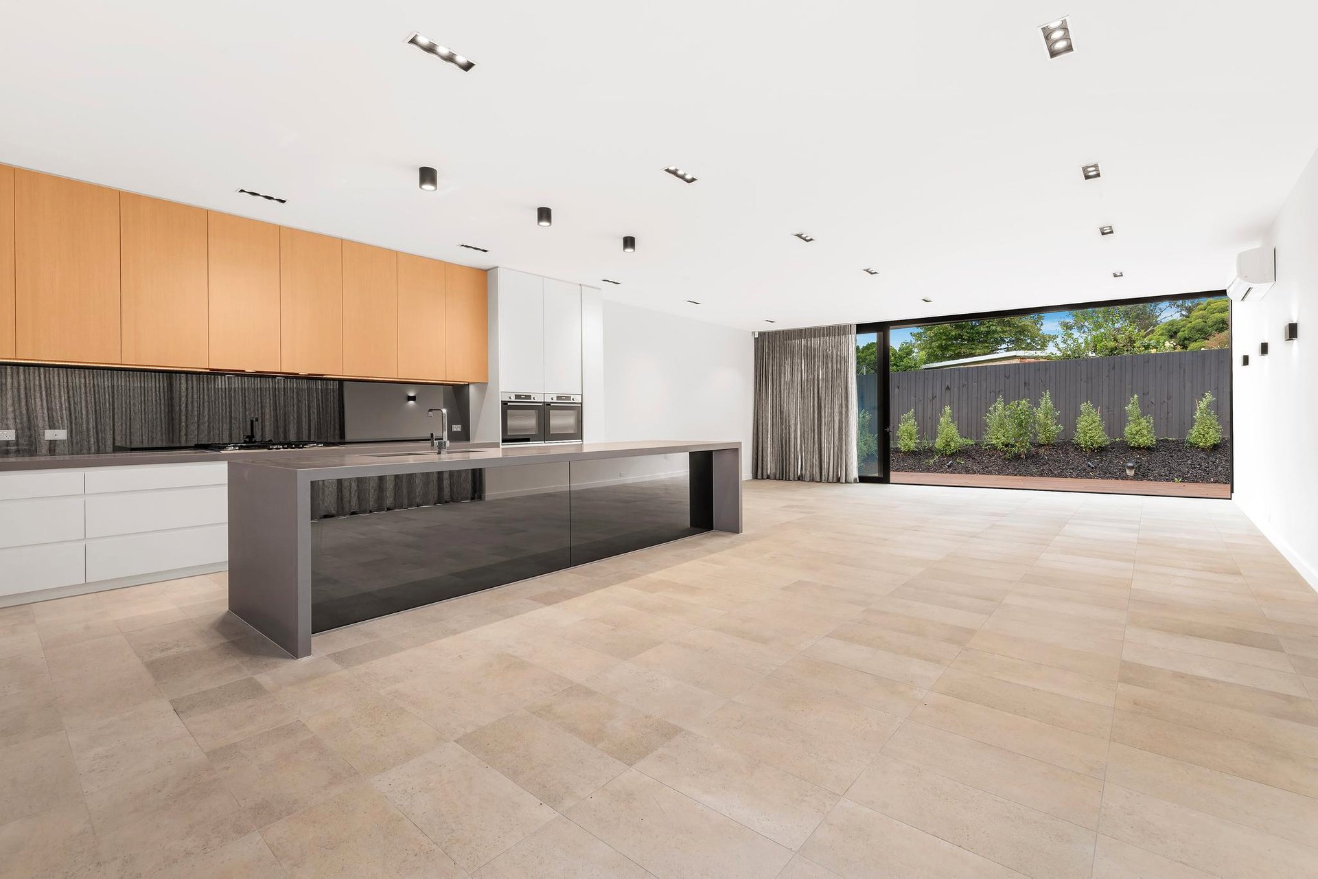 12 Heysham Way, Templestowe image 4