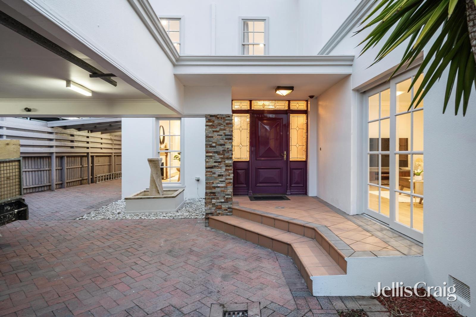 12 Highview Road, Bentleigh East image 3