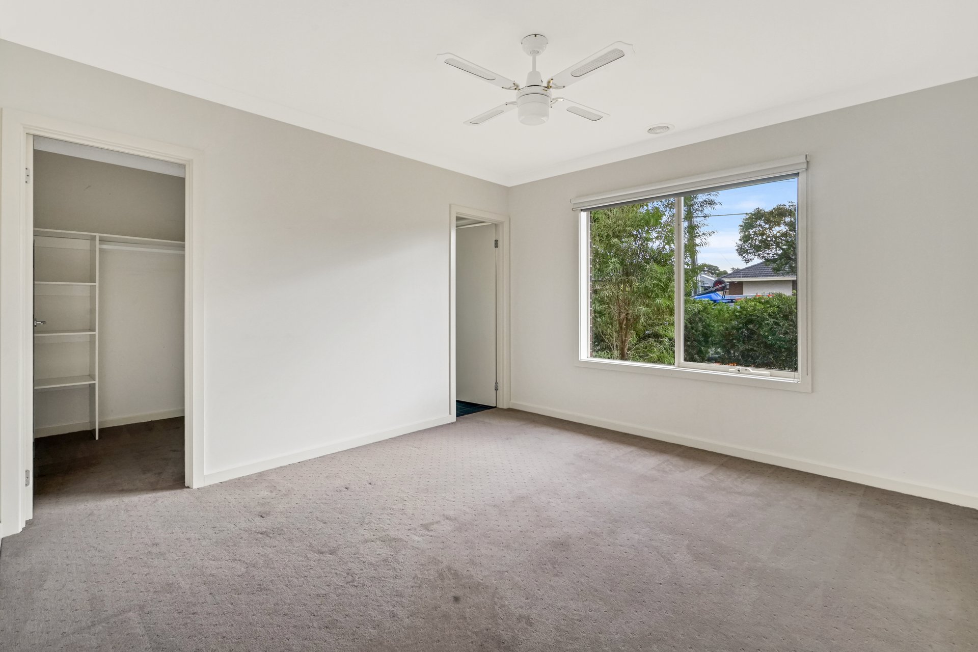 1/2 Hilton Street, Mount Waverley image 6