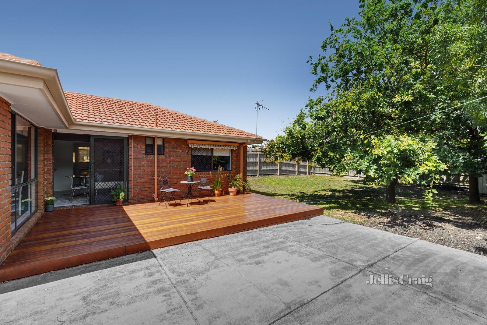 12 Hinkler Drive, Mill Park image 10