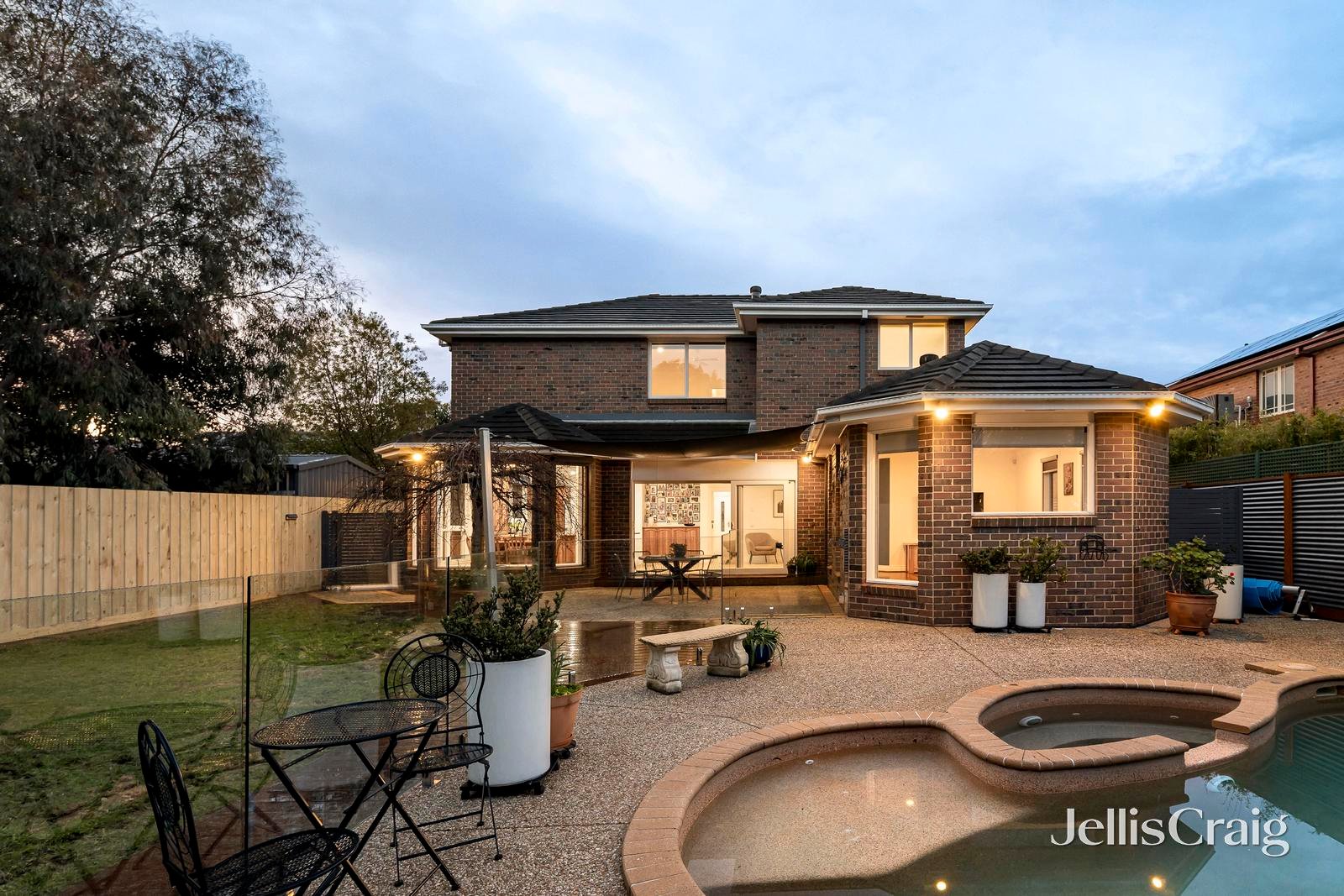 12 Holloway Close, Sandringham image 2