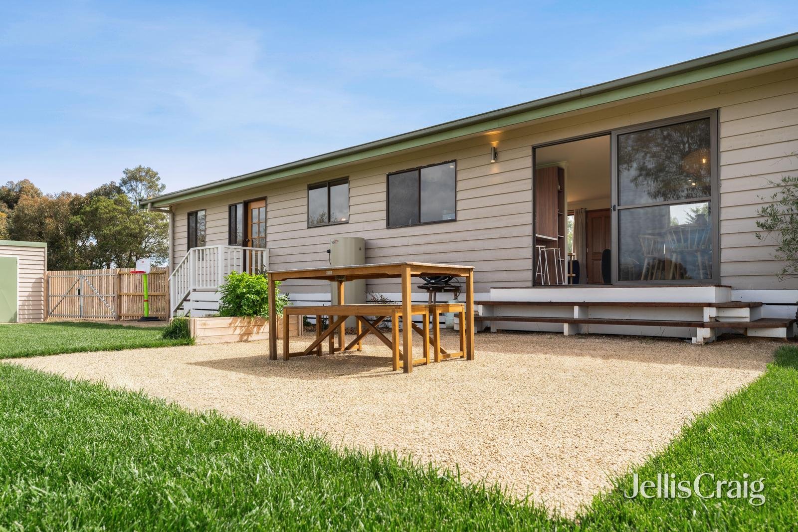 12 Hotham Street, Clunes image 14