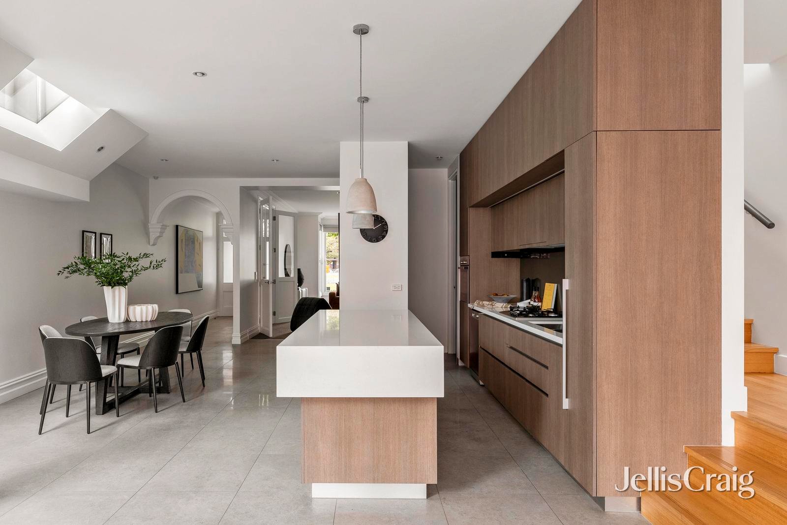 12 Howe Crescent, South&nbsp;Melbourne image 4
