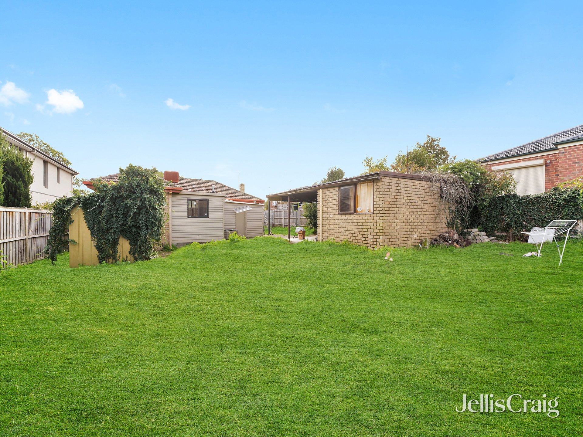 12 Ingram Avenue, Glen&nbsp;Waverley image 7
