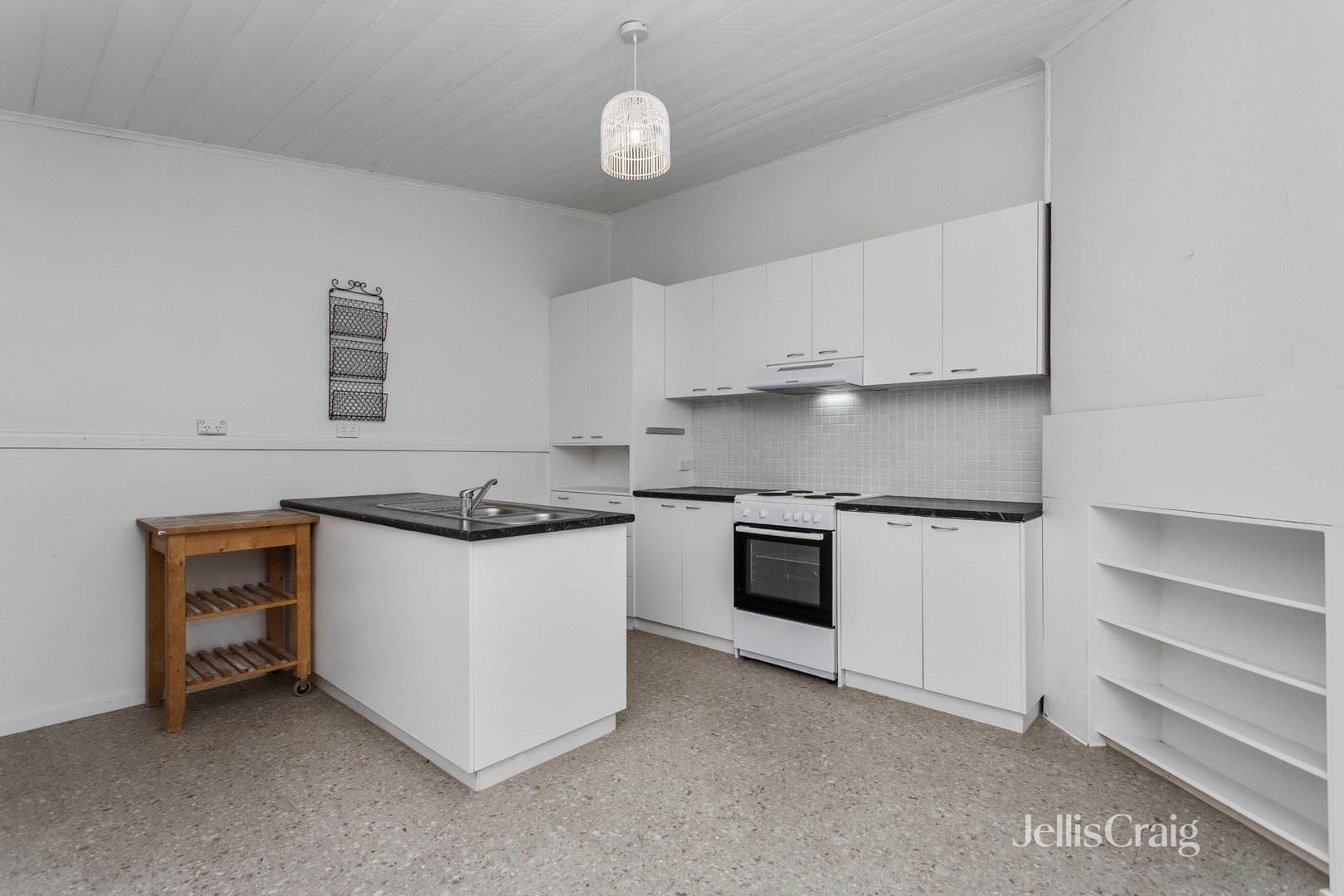 12 James Street, Williamstown image 2