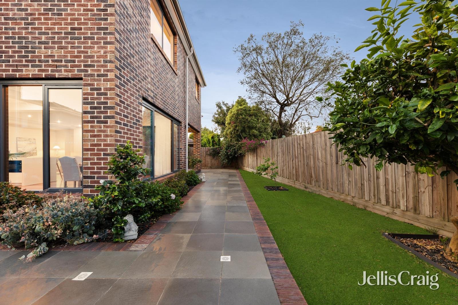 12 Jarrah Court, Glen&nbsp;Waverley image 24
