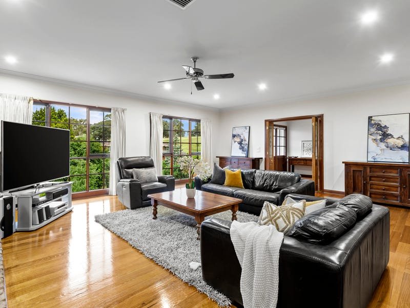 Property Gallery Thumbnail 3