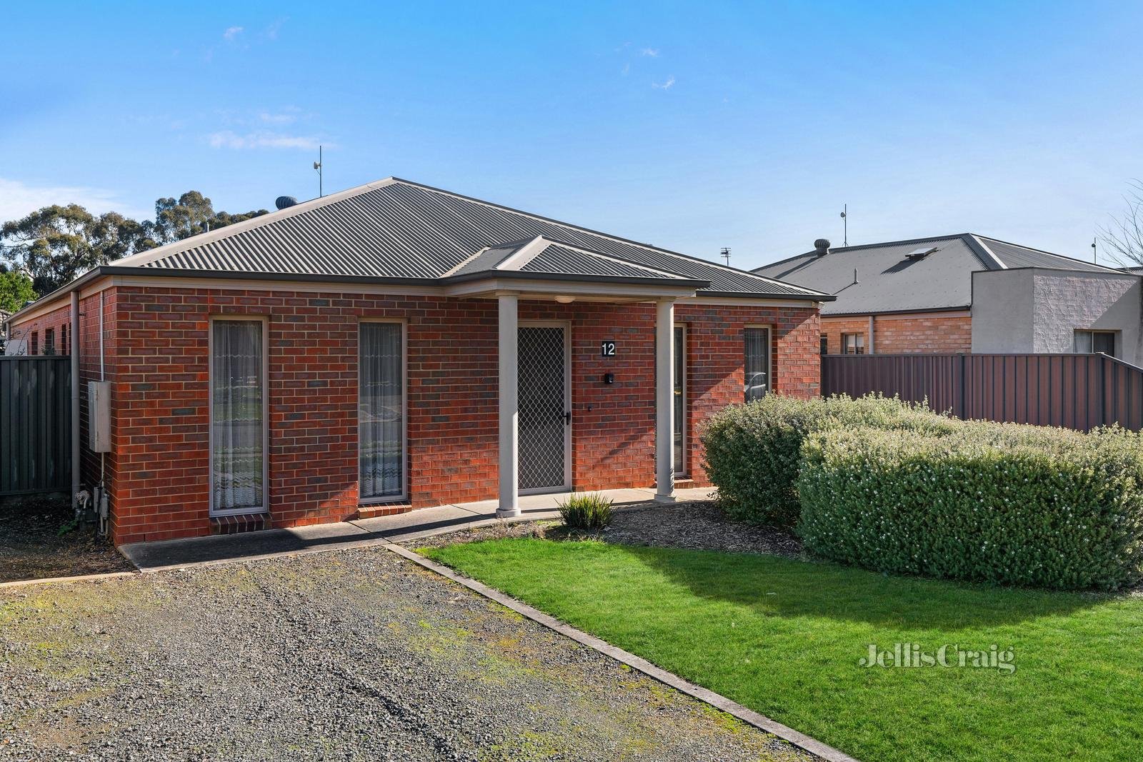 12 Jemacra Place, Mount Clear image 16