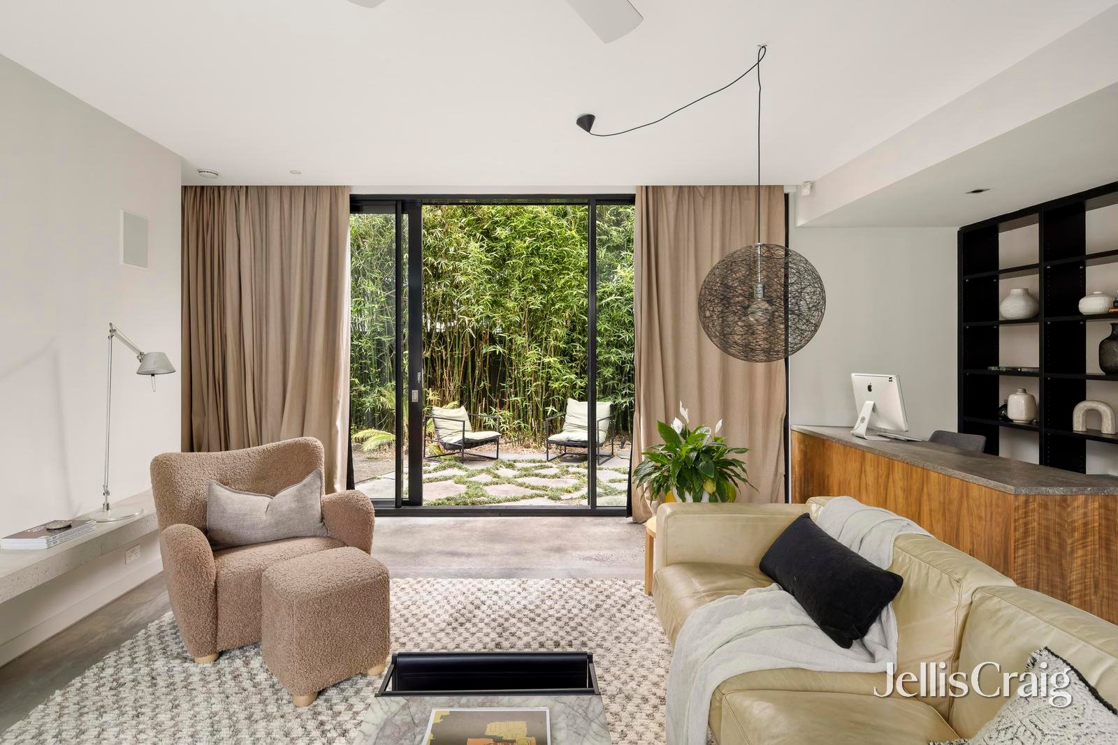 12 Joyce St, Elwood image 5