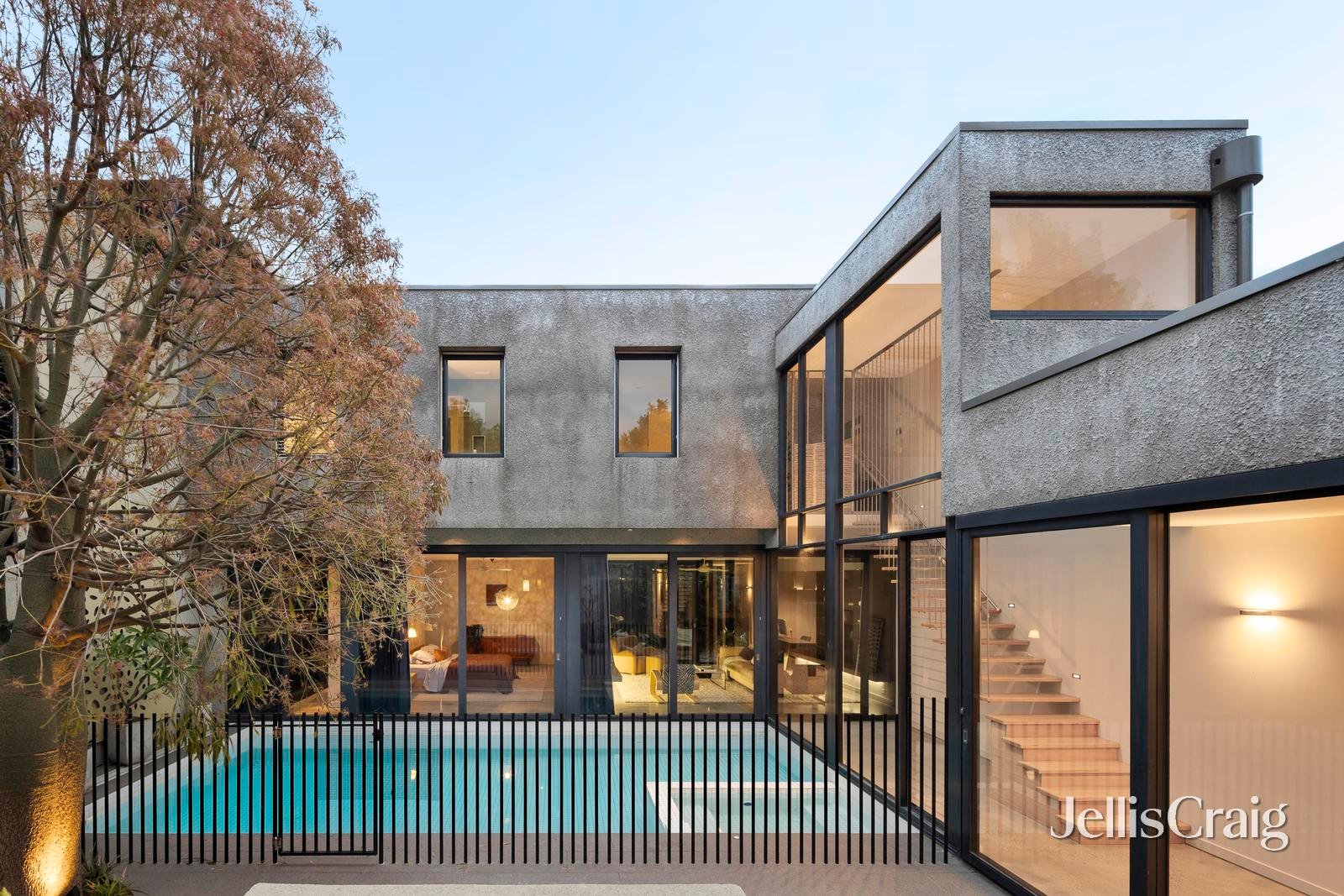 12 Joyce Street, Elwood image 6