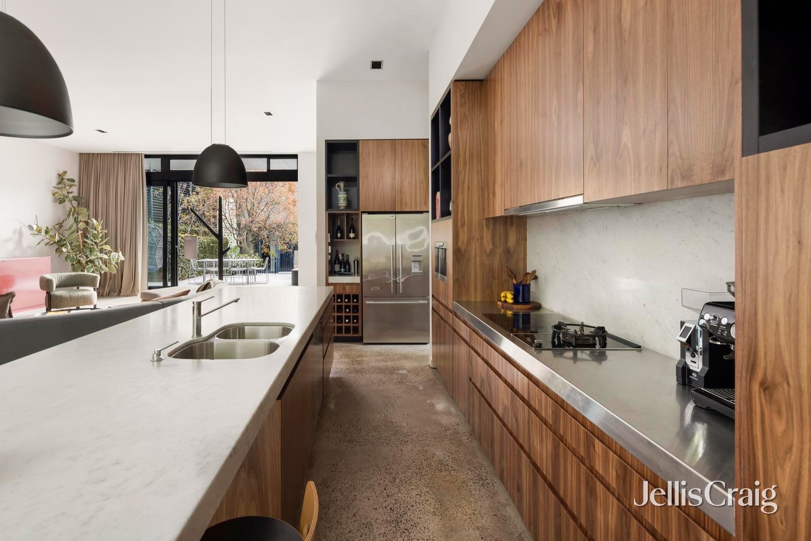 12 Joyce Street, Elwood image 8