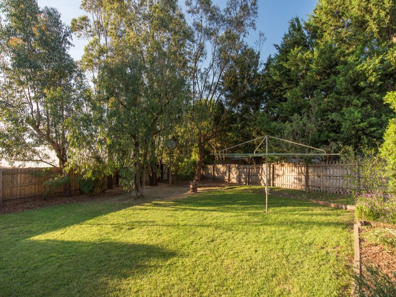 12 Kambora Court, Mooroolbark image 17