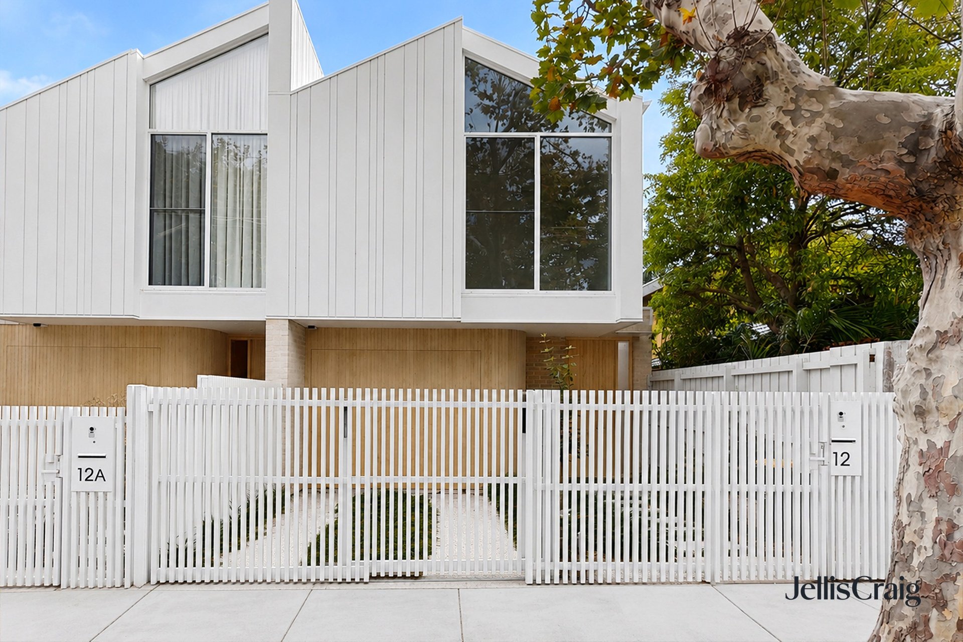 12 Kendall Street, Elwood image 1