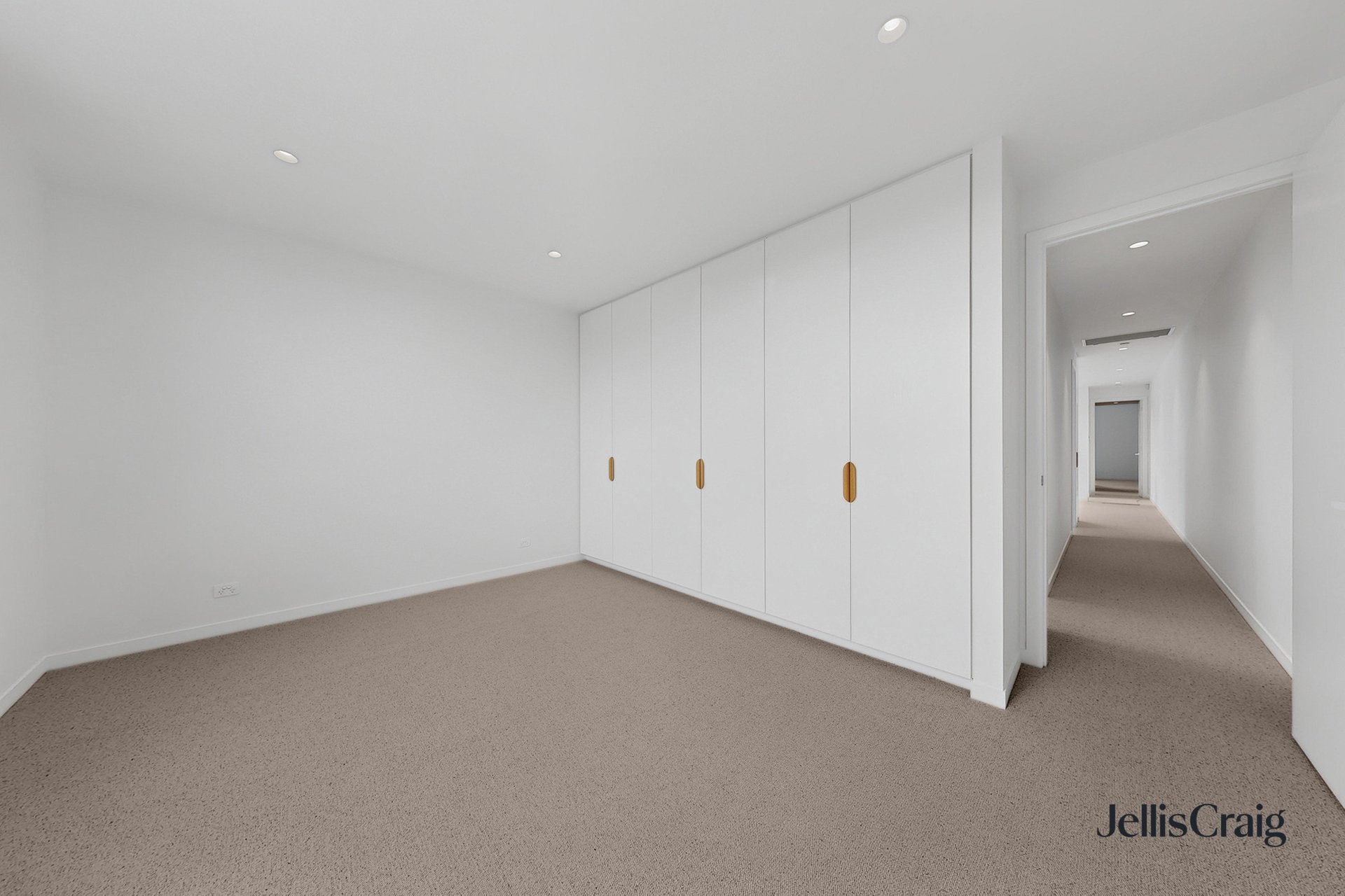 12 Kendall Street, Elwood image 12