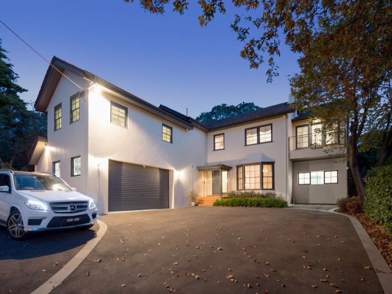 12 Kenmare Street, Mont Albert image 1